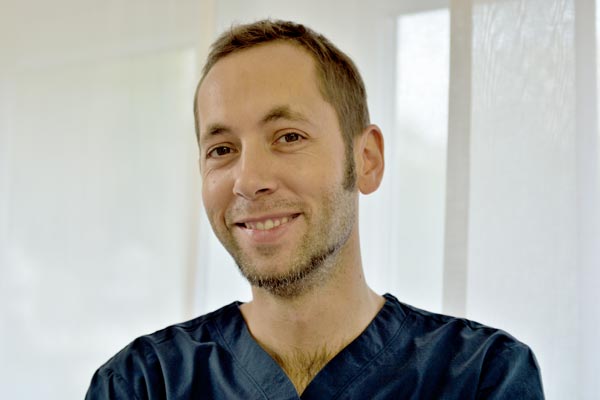 Dr Vincent Decrocq, chirurgien dentiste à Colmar